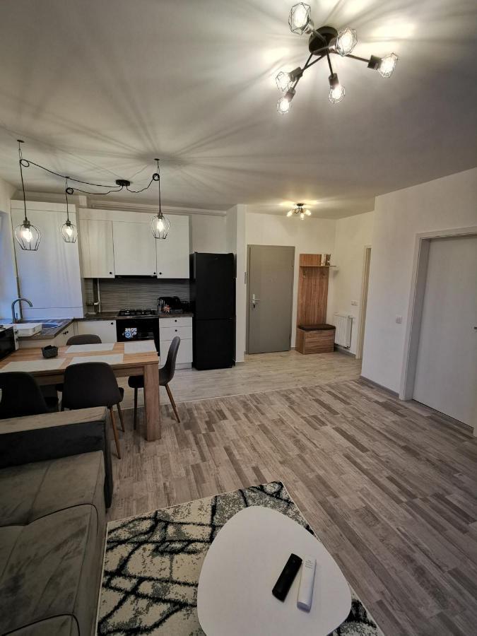 Teo Apartment Brasov Exterior photo